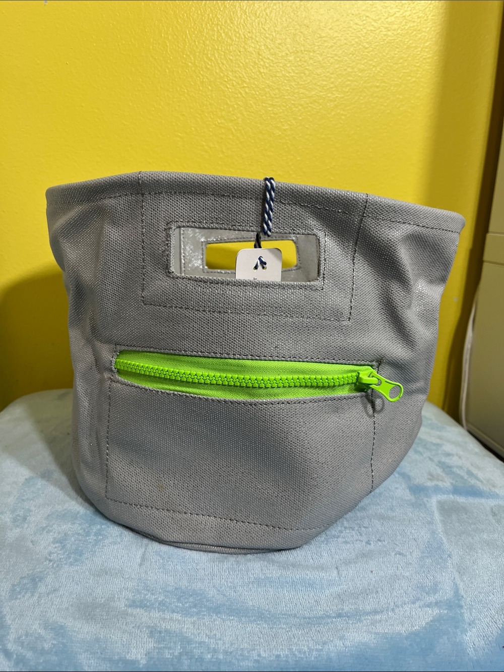 Mimish Gray Canvas Storage Bin with Neon Green Zipper